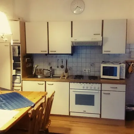 Central Apartment *